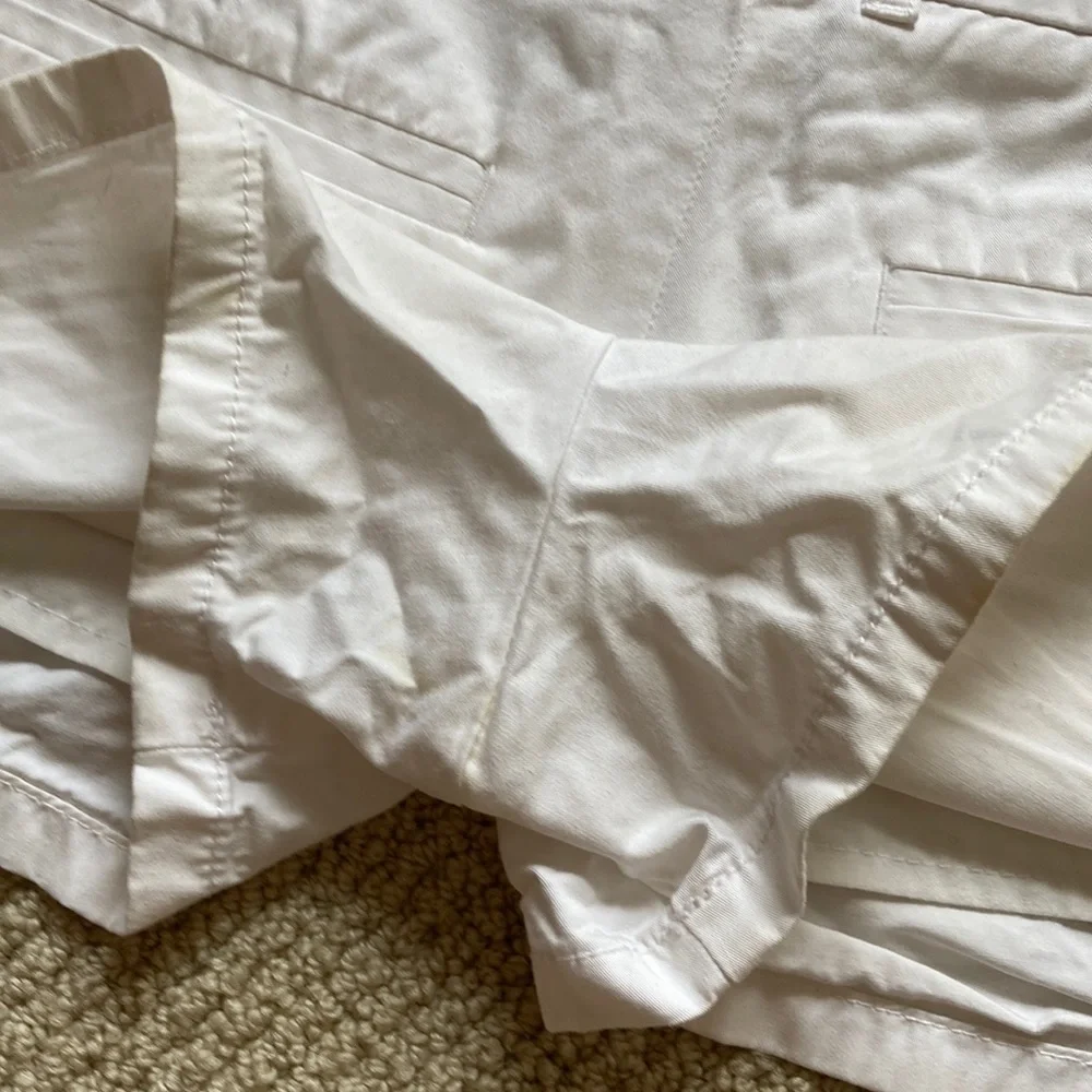 J. Crew 100% Cotton Chino Shorts White Size 2 Summer Chic Breathable Boating EUC